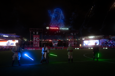 R2D2-Made-With-250-Drones-394x263-1