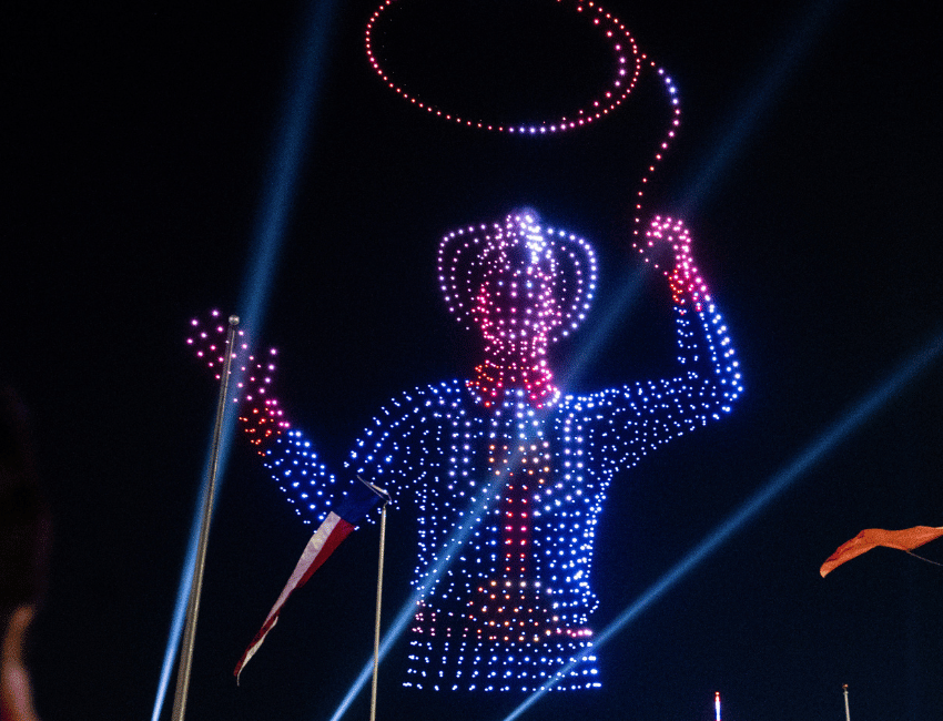 Cowboy with lasso displayed in drones lights for State Fair of Texas by Sky Elements