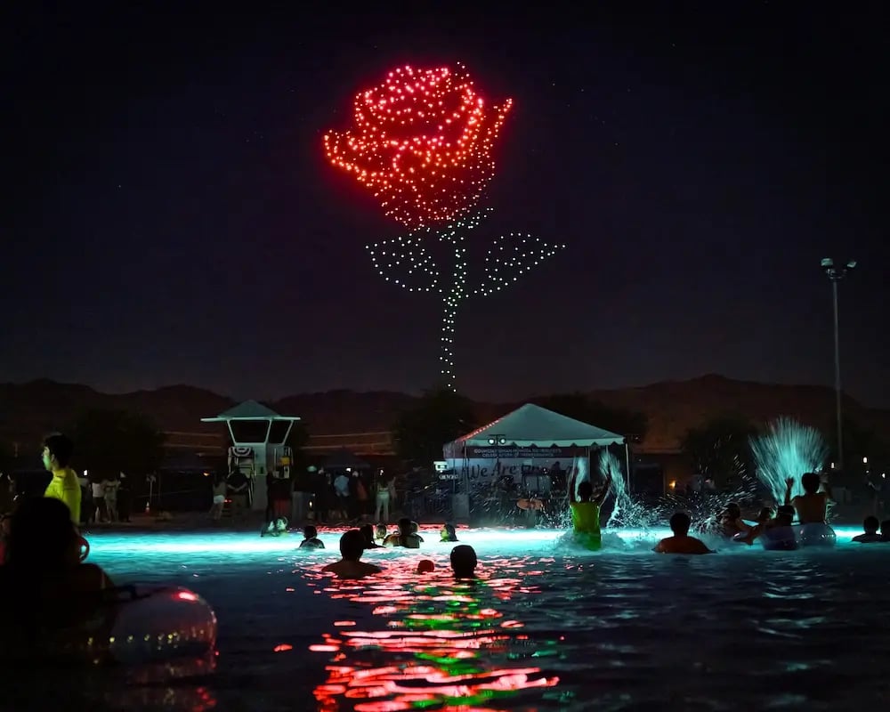 city-of-la-rose-drone-show