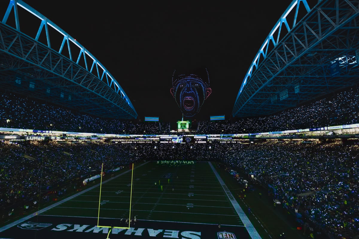 drone-show-washington-seattle-seahawks-game-seattle-seahawks-fan-facepaint