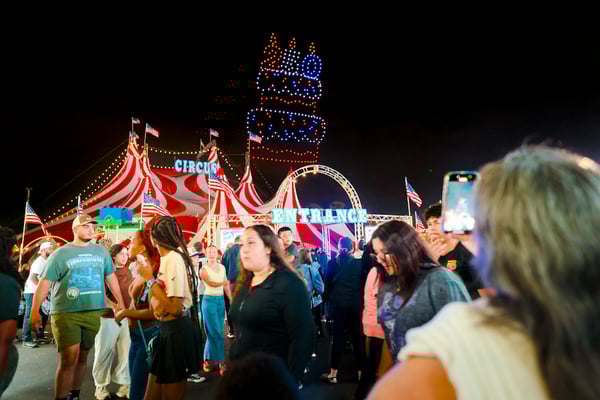 florida-state-fair-drone-show-sky-elements