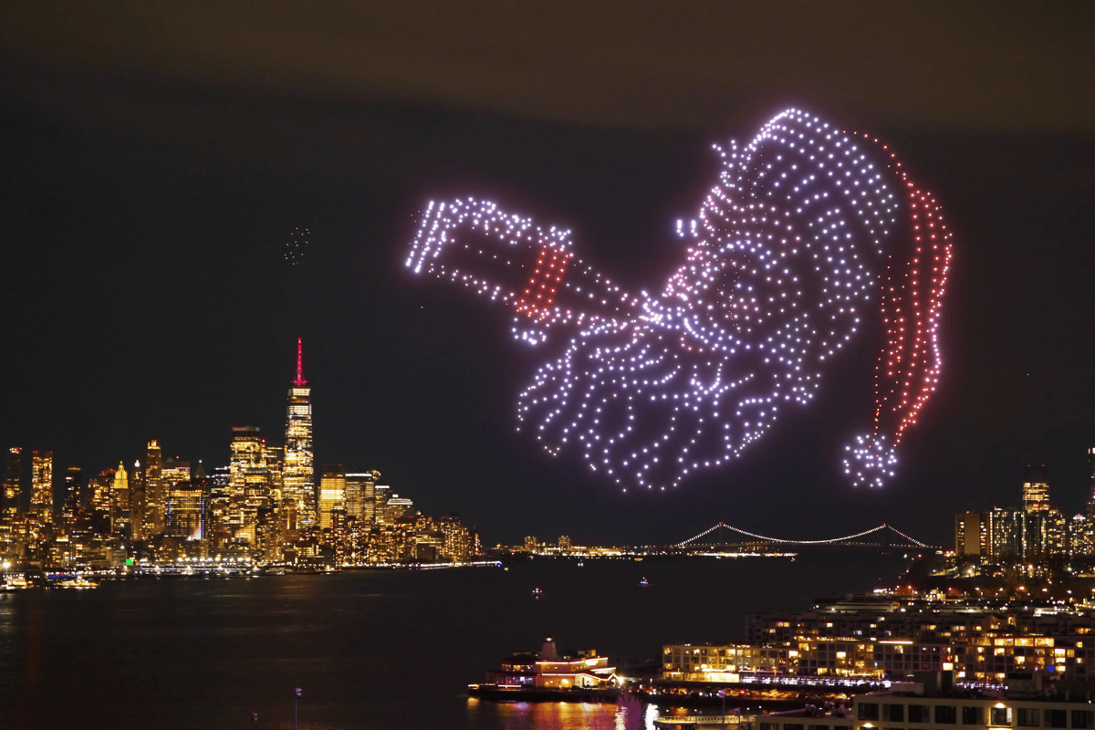 Coca-Cola Holiday Tour drone light show