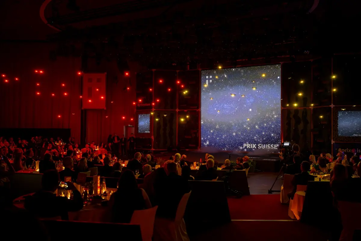 indoor-keynote-event