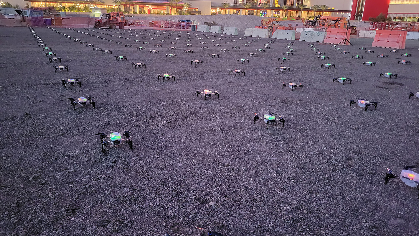 Phoenix Drone Shows 100s of Amazing Professional Drones in the Sky at