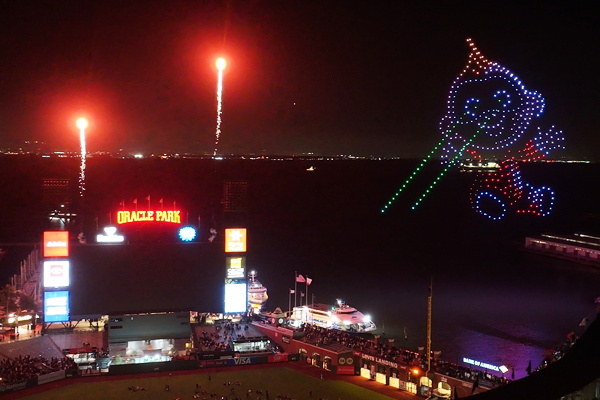 Incredibles characters in Giants drone show